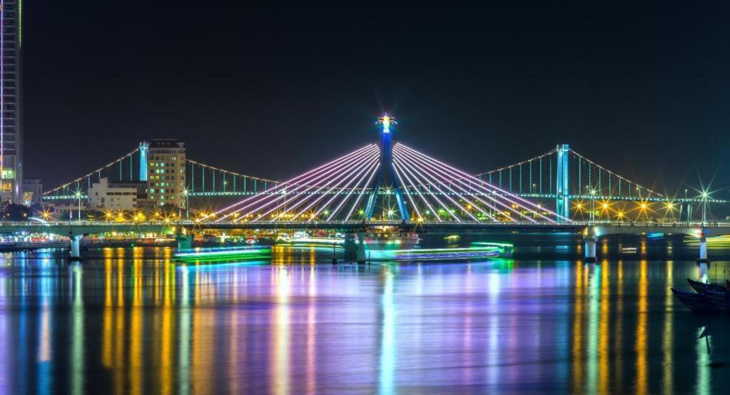Gic Land Hotel Da Nang Buitenkant foto