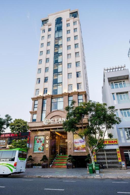 Gic Land Hotel Da Nang Buitenkant foto