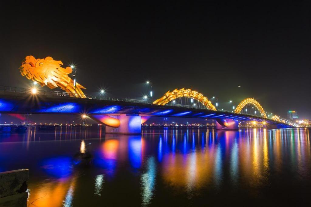 Gic Land Hotel Da Nang Buitenkant foto