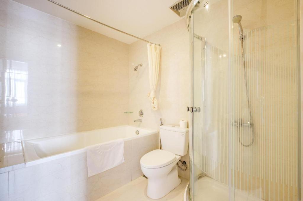 Gic Land Hotel Da Nang Buitenkant foto