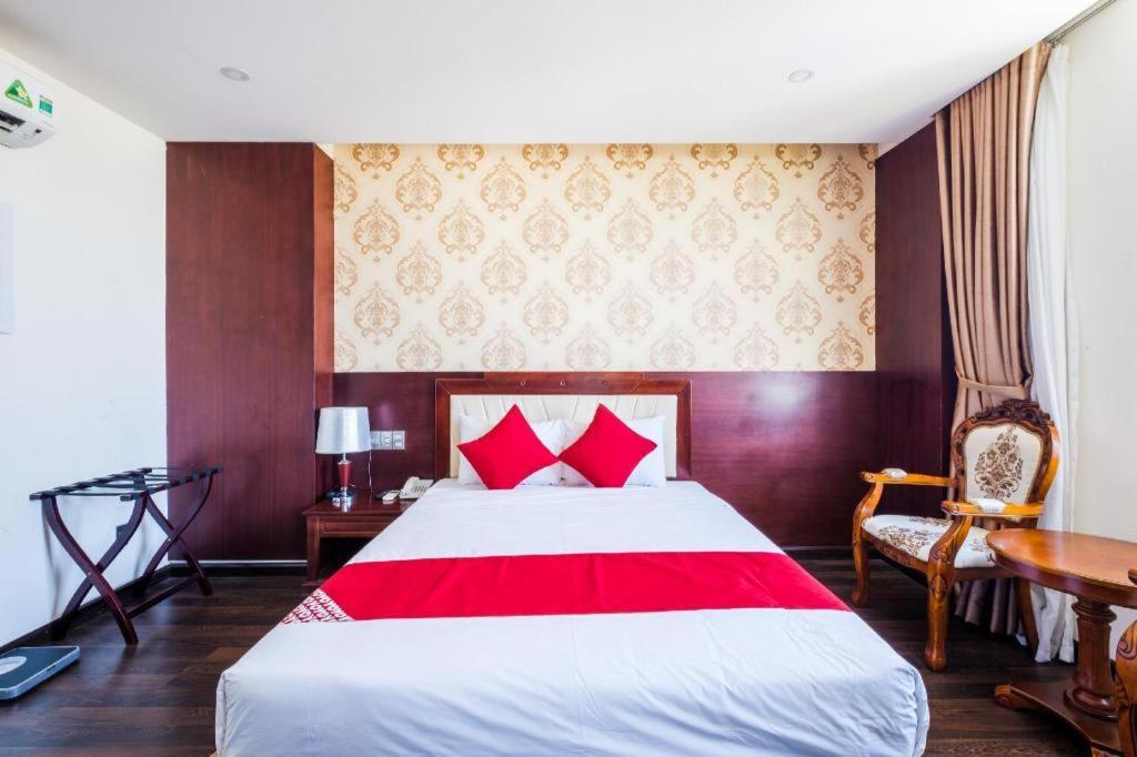 Gic Land Hotel Da Nang Buitenkant foto