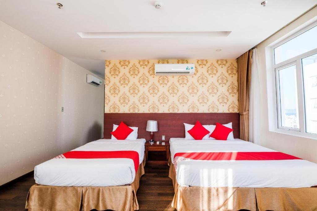 Gic Land Hotel Da Nang Buitenkant foto