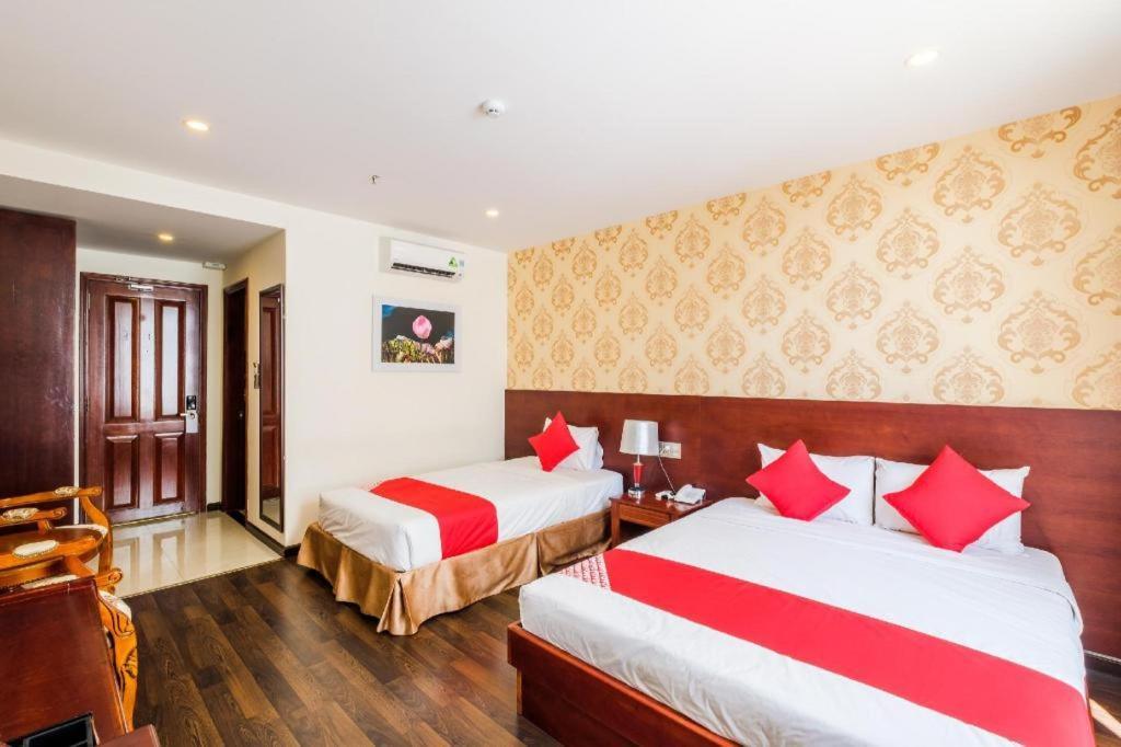 Gic Land Hotel Da Nang Buitenkant foto
